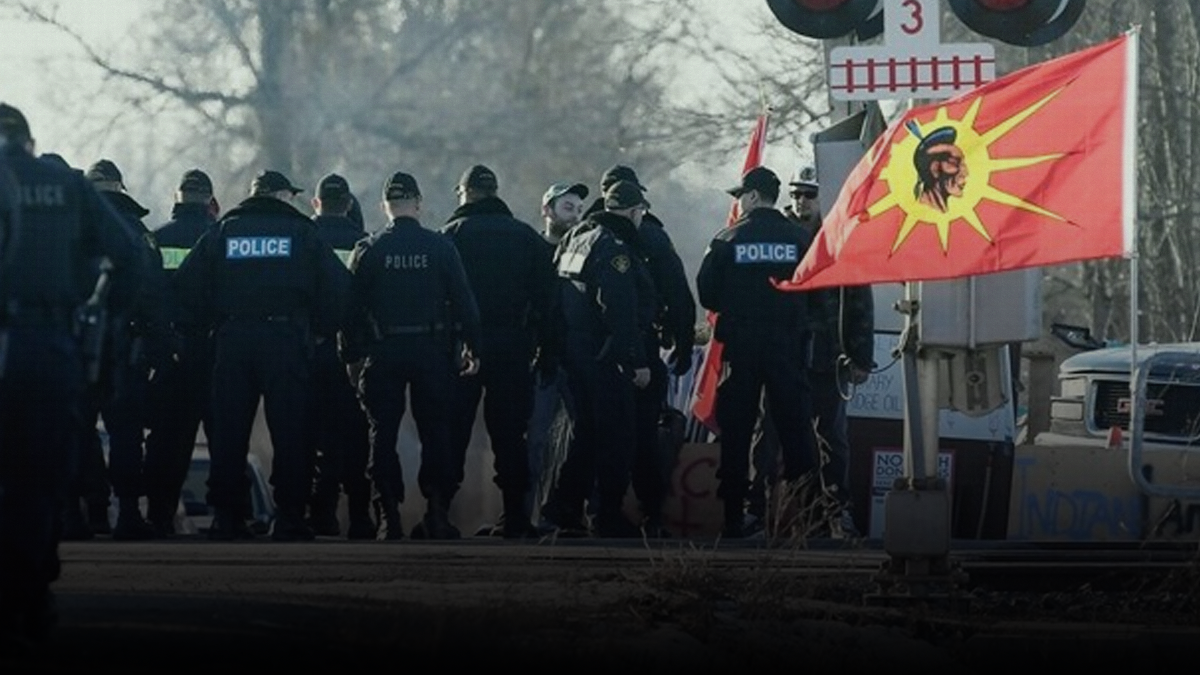 website-leo-protesters
