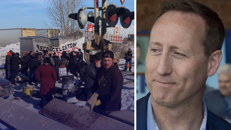 Peter MacKay deletes tweet supporting residents who dismantled rail blockade