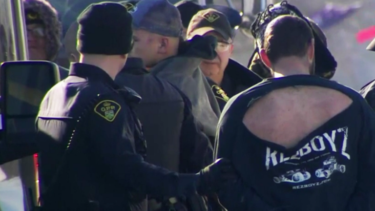 Ontario police move in to clear Belleville rail blockade