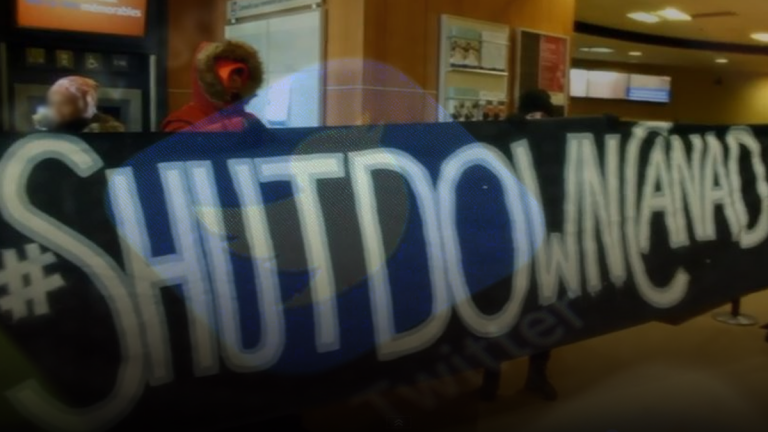 Pro-blockade #ShutDownCanada hashtag was promoted by bots