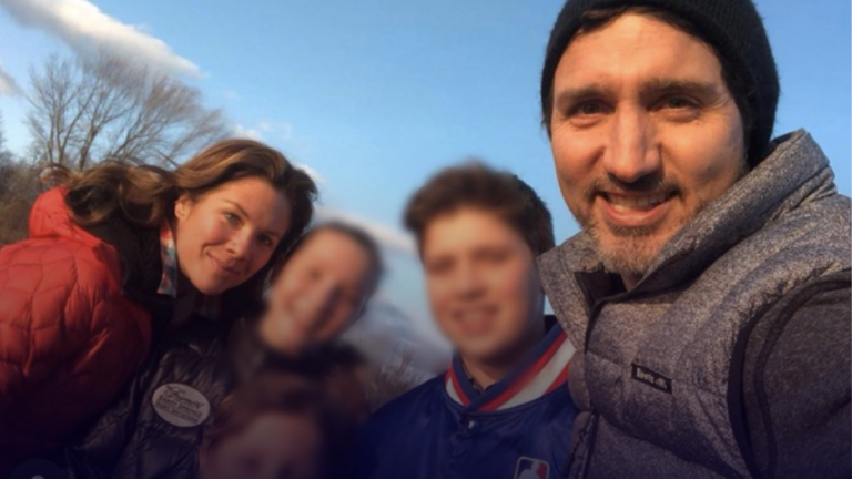 Double standard: Trudeau violates social distancing rules