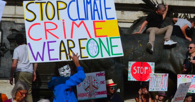 Federal judge quashes youth climate change lawsuit