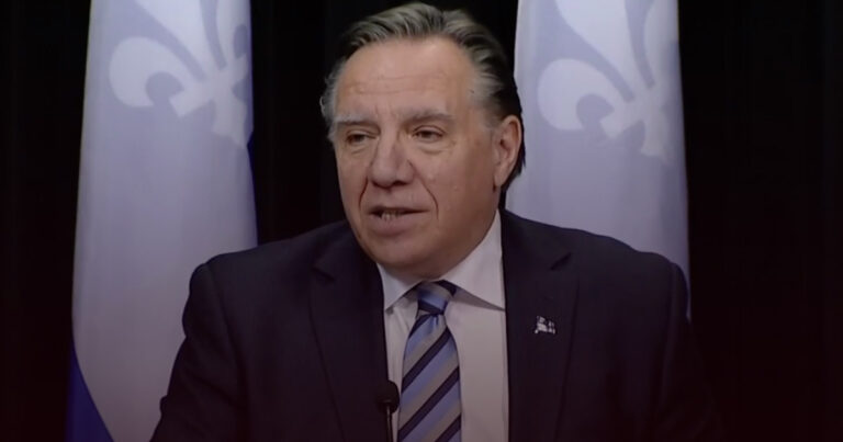 Legault threatens defiant gyms with lockdown fines