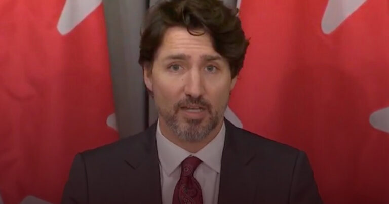 Trudeau vacations in Tofino on National Day for Truth and Reconciliation