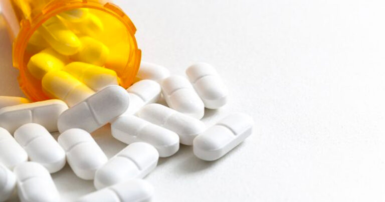 Opioid deaths up 38% in Ontario since coronavirus pandemic began