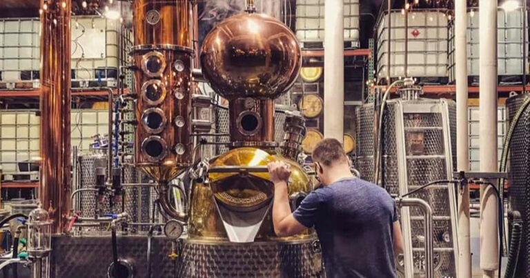 Government spent $570 million on foreign-made sanitizer while Canadian companies produced for free