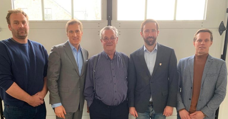 Bernier, Hillier and Sloan join others to form “End the Lockdown Caucus”