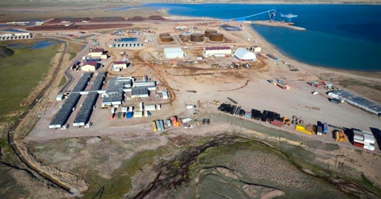 Court orders Nunavut mine protesters to allow staff to leave