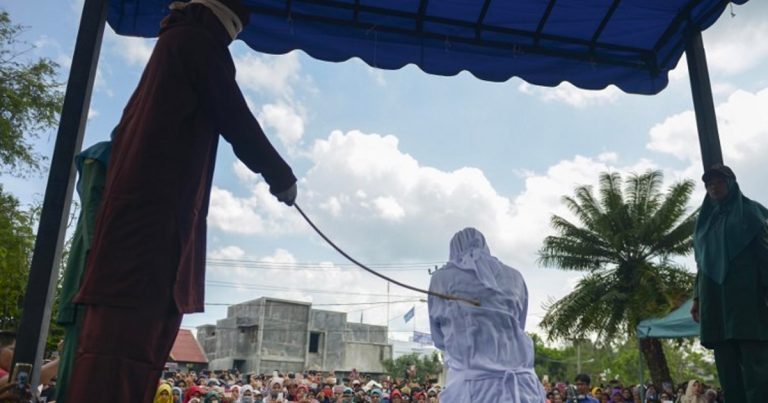 Two Christians flogged for violating Sharia law in Indonesia