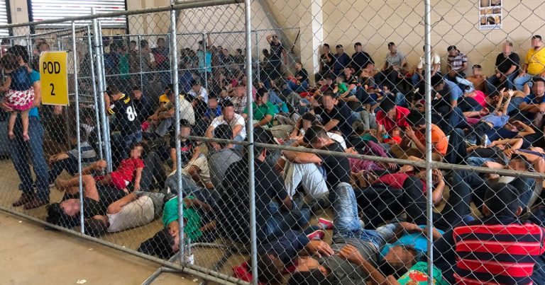 Biden mulls sending thousands of migrants to states bordering Canada