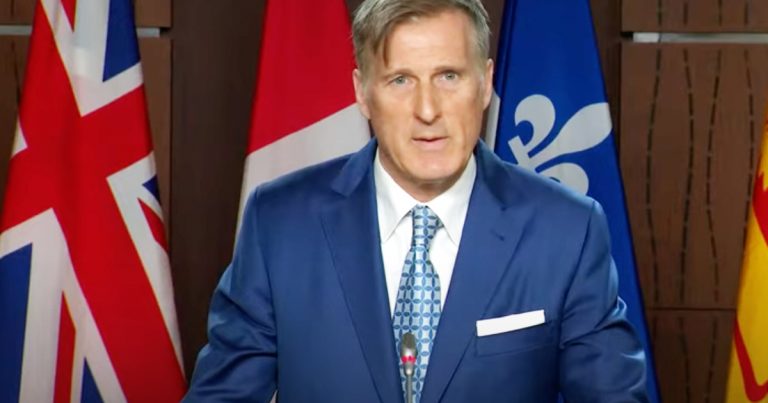 Anti-lockdown politicians warn of pandemic measures’ threat to civil liberties