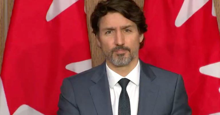 Trudeau defends government’s vaccine rollout