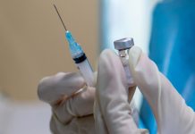 Alberta hospital threatens to deny woman lung transplant unless she gets COVID vaccine