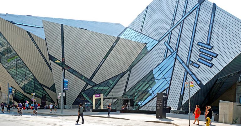 Toronto hiring coordinators to “decolonize” city’s museums