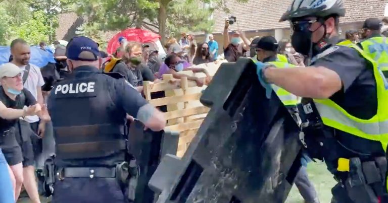 Toronto councillors call for “nonviolent approach” to illegal encampments