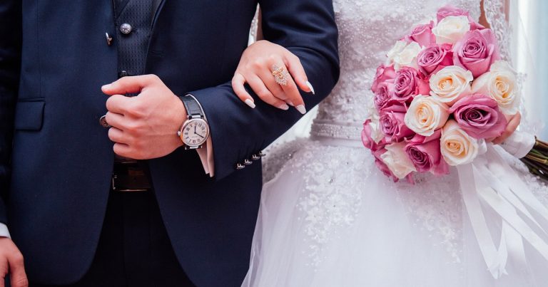 Proof of vaccination required for marriage licenses in Oakville