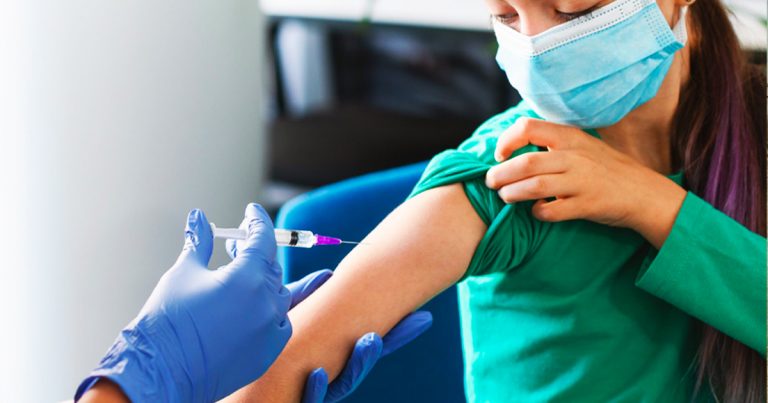 LEVY: Toronto school trustees vote 13-4 to make vaccination mandatory for students