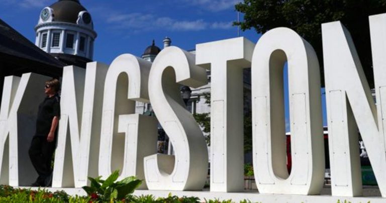 Indoor social gatherings in residences restricted in Kingston, Ont.