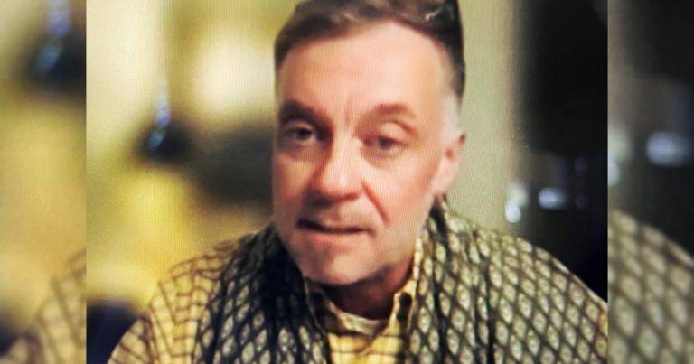 Toronto school board chair wears Palestinian-style scarf to meeting about anti-Semitism