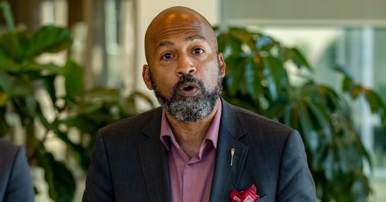 Alberta NDP health critic open to forcing people to get vaccinated