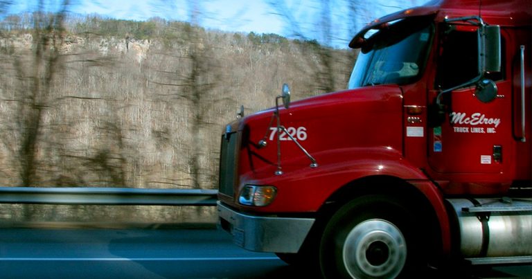 Trucking companies report driver shortages as vaccine mandate comes into effect