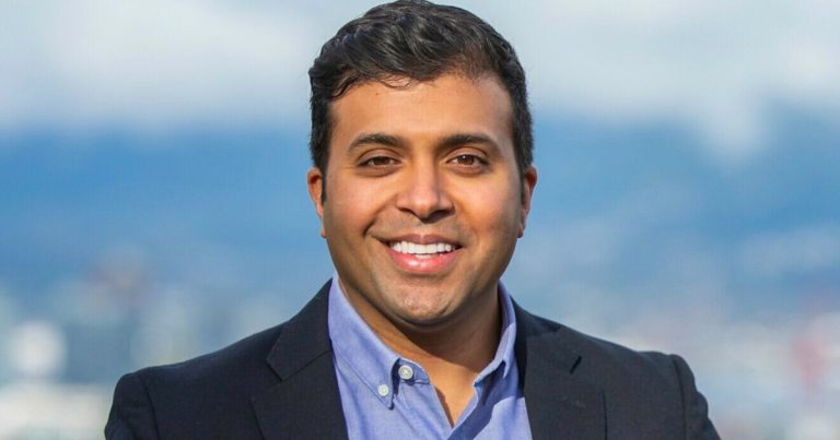 Liberal MP compares freedom convoy funding to “terrorist financing”