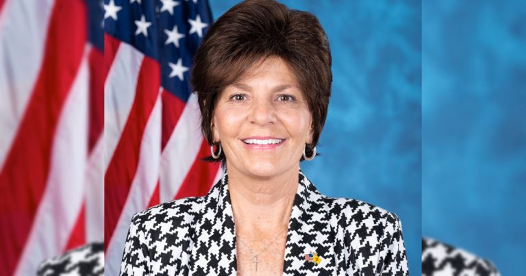 U.S. Congresswoman supports asylum for Canadian convoy supporters 