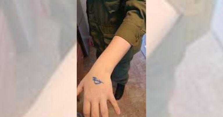 Unvaccinated air cadets marked and segregated during training exercise