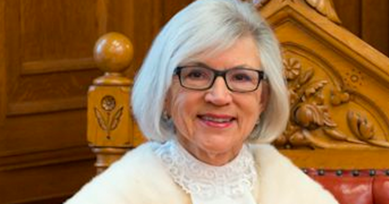 Beverley McLachlin to stay on Hong Kong court despite civil liberties violations