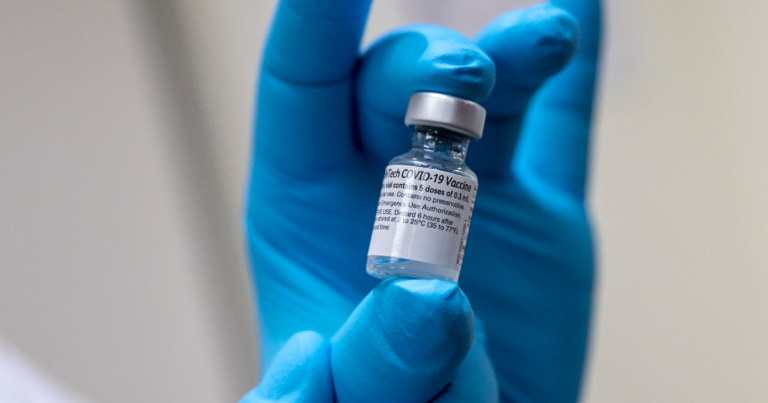 The Andrew Lawton Show | Why people are turning on vaccine mandates (ft. Rupa Subramanya)