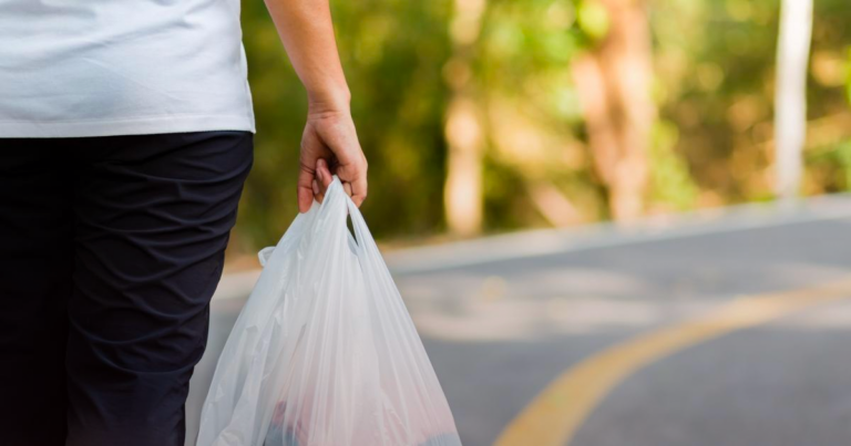 Citizens advocacy group starts petition to stop Edmonton’s plastics bans