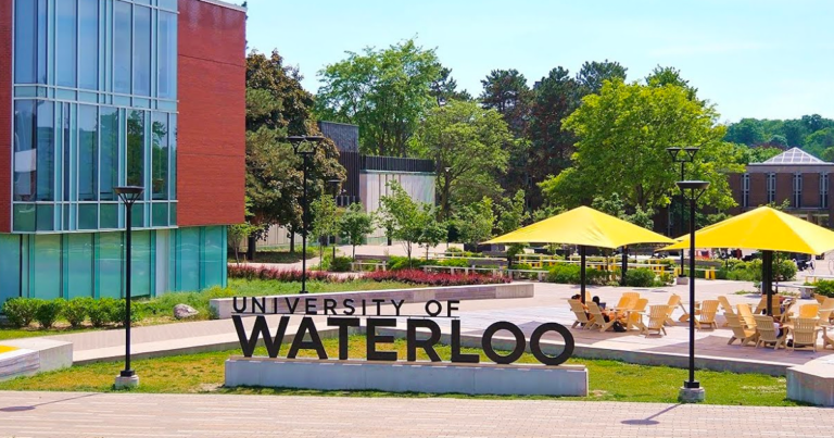 UWaterloo to bring back mandatory masks during lectures and exams