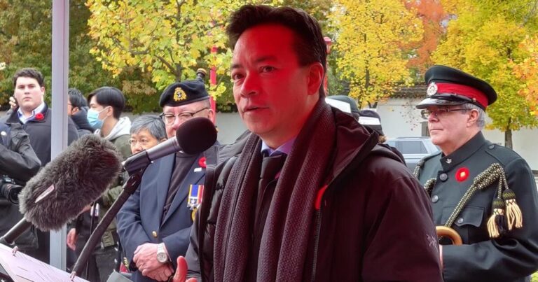 Vancouver to outfit police with body cameras by 2025