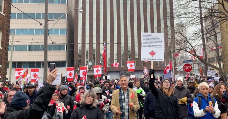 Canadians defend Jordan Peterson’s freedom of speech