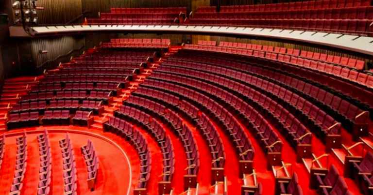 Federal theatre backs out of performance for exclusively black audience