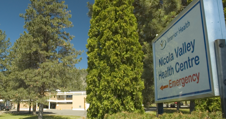 BC mayor demands rehiring of unvaccinated healthcare workers amid 10th ER closure