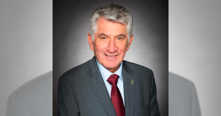 Retired Conservative MP will support Liberal candidate following controversial nomination race
