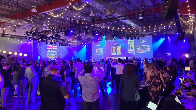 Danielle Smith wins majority in Alberta Election