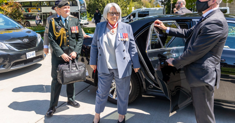 The Andrew Lawton Show | Surely the governors-general can pay for own clothes