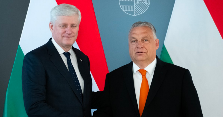 Harper stresses stronger global ties with Hungary and conservative parties