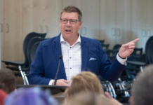 Pride group forces judicial pause in Sask over parental rights policy