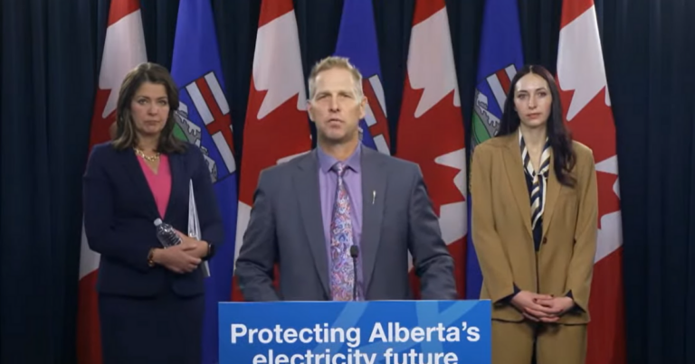 Alberta moves to protect farmland from renewable energy development