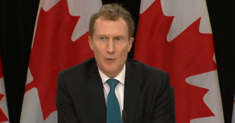 Canada brings back Visas for Mexican nationals after facing US pressure