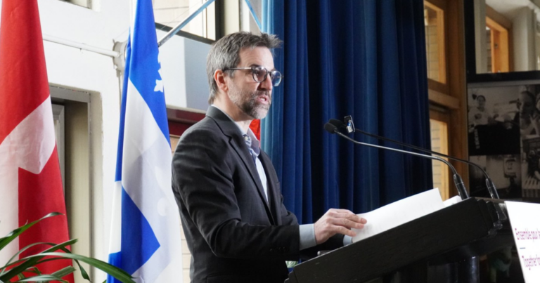 Feds launch plastics registry, requiring businesses to report annual plastic use