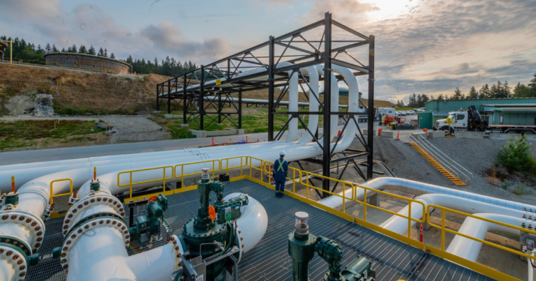 Trans Mountain pipeline expansion will be completed in May, Danielle Smith says