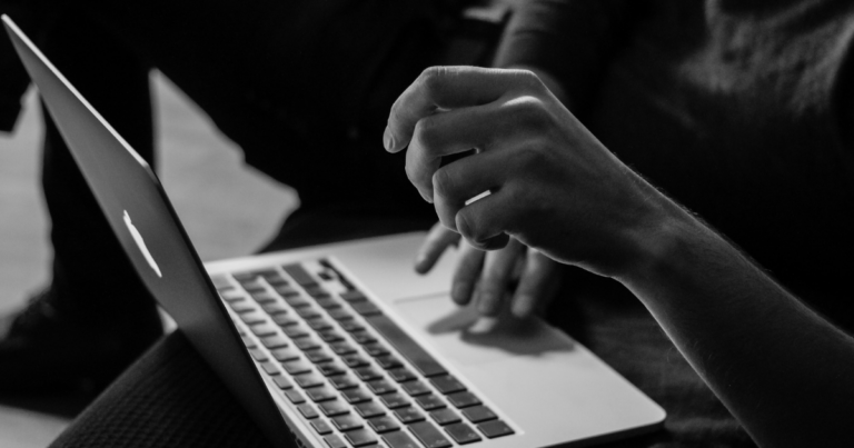 Majority of Canadians worry legacy journalists are lying to them