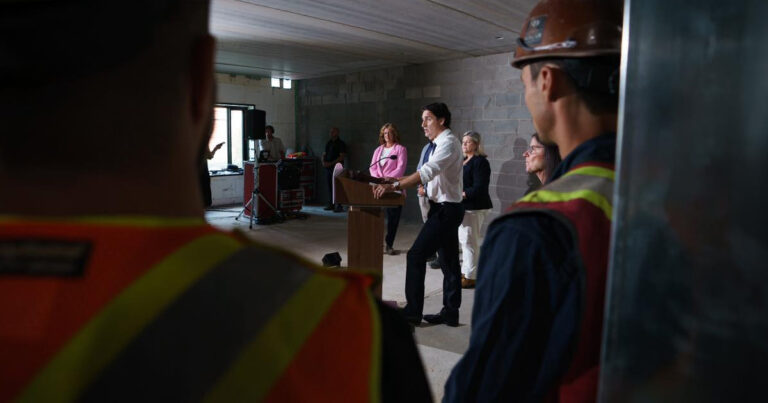 The Andrew Lawton Show | Trudeau thinks about quitting daily. What’s stopping him?