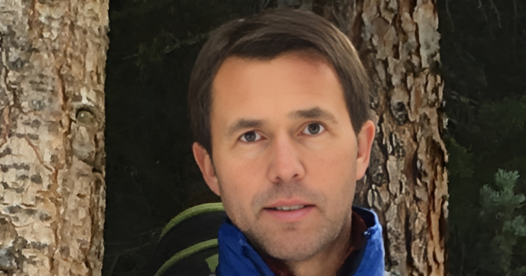 Canadian paediatrician challenges CBC’s consensus on gender-affirming care