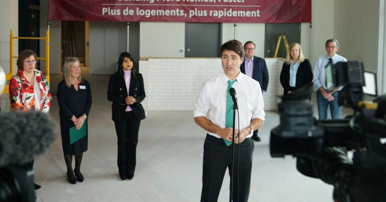 The Andrew Lawton Show | Liberal ministers rally behind Justin Trudeau