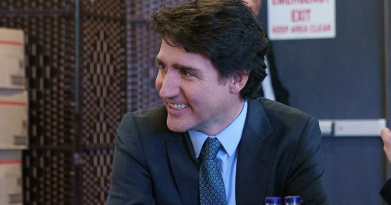 The Andrew Lawton Show | Trudeau still thinks he’s not going anywhere